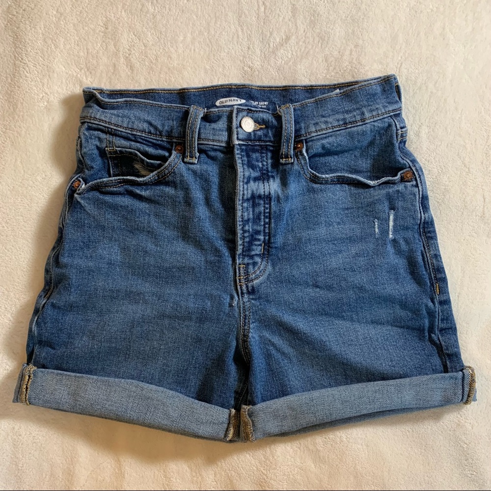 Old Navy High-Rise Denim Shorts Size 6